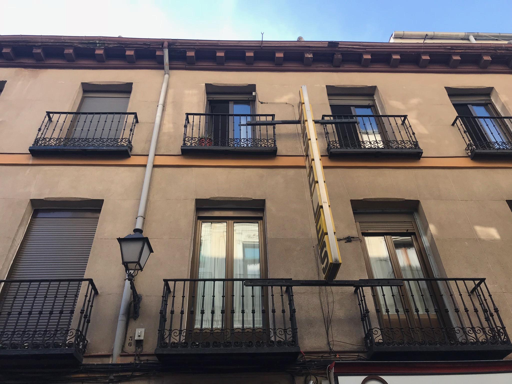 马德里 洛斯佩拉莱斯旅馆酒店 外观 照片 The house of Francisco de Quevedo in Madrid