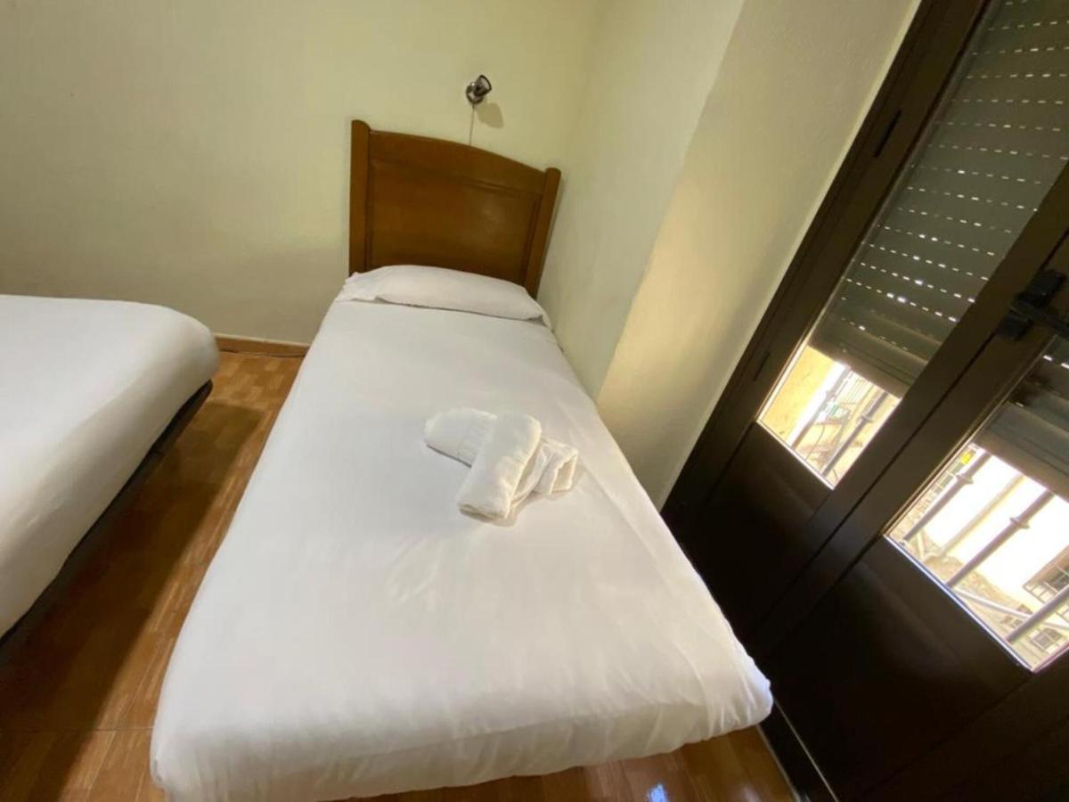 马德里 洛斯佩拉莱斯旅馆酒店 外观 照片